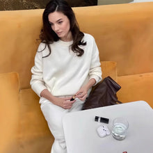 2025 Women's Sweaters Red Trends Winter Autumn Knitwear O Neck Pullovers Solid Basic Ladies Jumper Loose Sweater Warm Tops